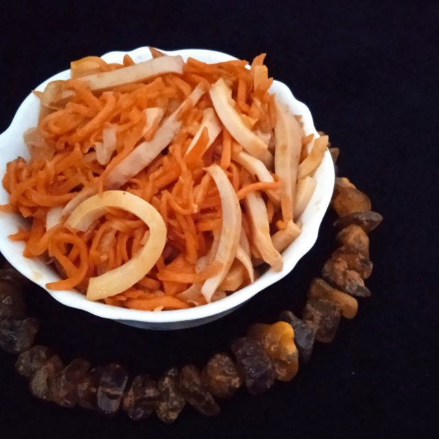 Морковь по-корейски с кальмаром, 160 г
